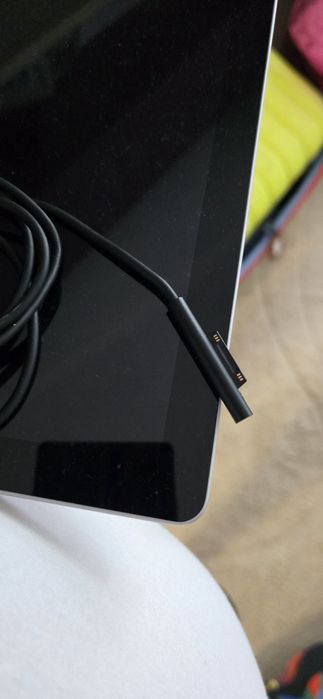 Microsoft Surface 1824 64gb vand sau schimb cu pc ddr4