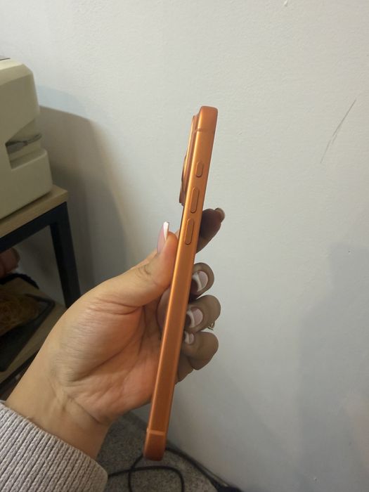 Продам 17 РМ 256 ГБ оранж!!!