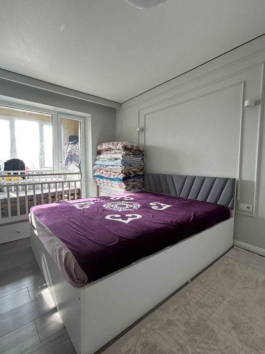 Кровать двуспальная