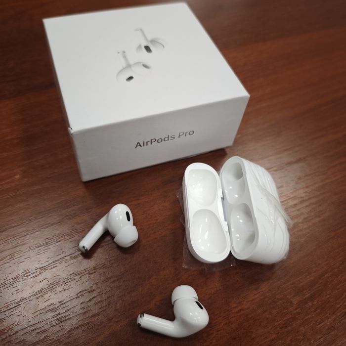 Наушники AirPods Pro