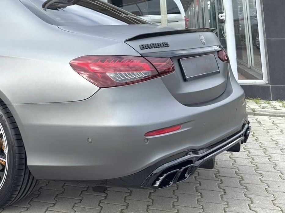 Mercedes E63 GT дифузьор с накрайници за задна броня за Mercedes W213