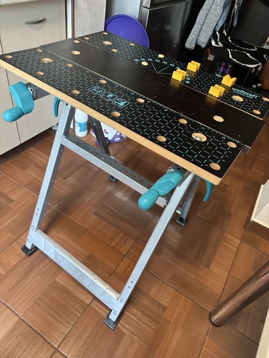 Masa de lucru multifunctionala