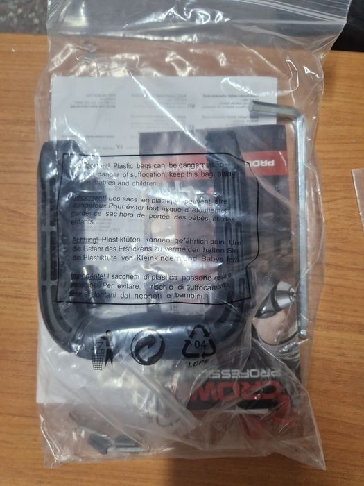 Полировальная машинка Crown CT13669