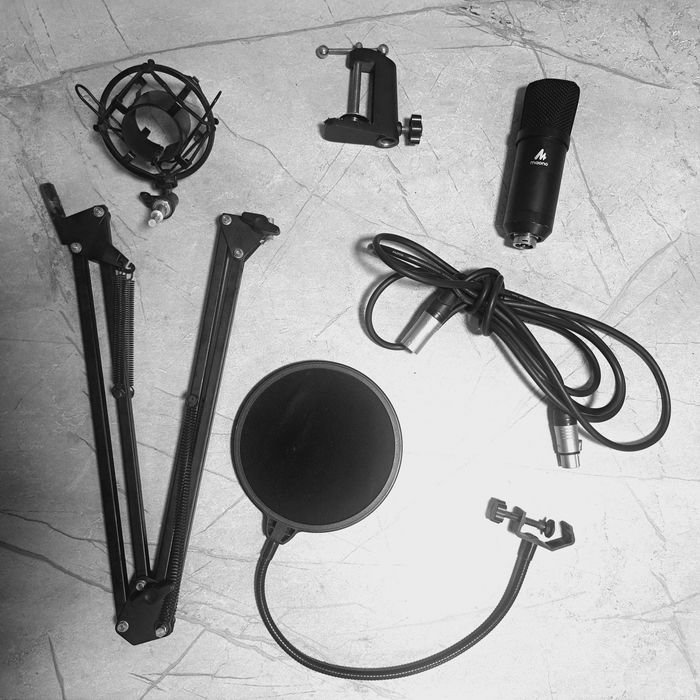 Студийный XLR КОМПЛЕКТ Maono AU-A03 XLR Condenser microphone