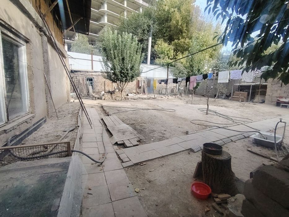 Земельный участок,дом