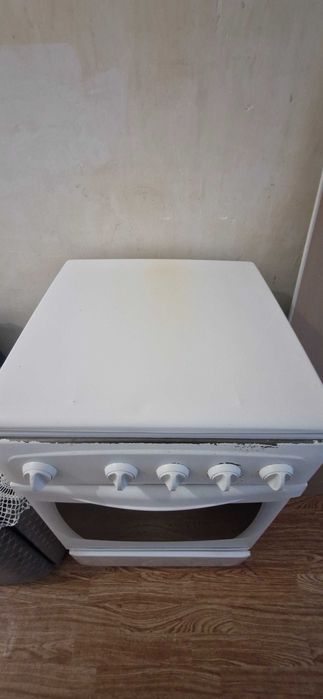 Продается газовая плита.