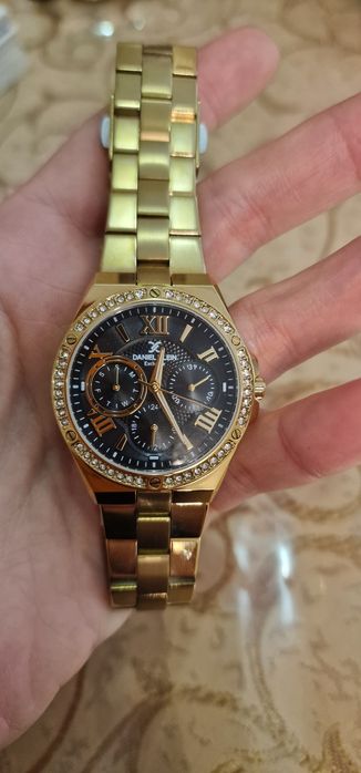 Продам часы, оригинал