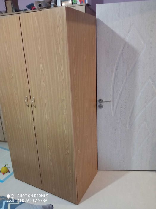 Запазен друкрилен гардероб