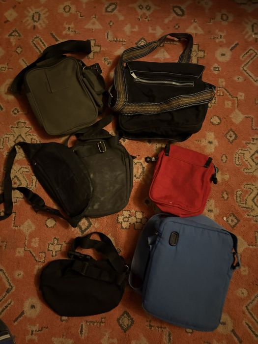 lot de borsete, puma albastra si alte modele sport etc