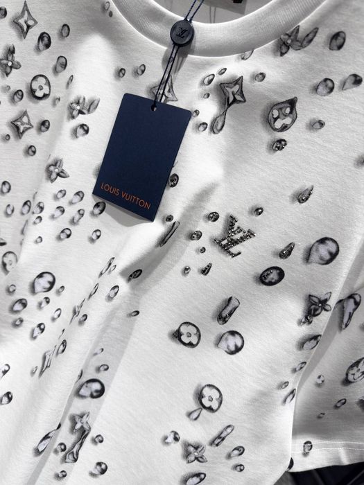 Мъжки тениски различни модели