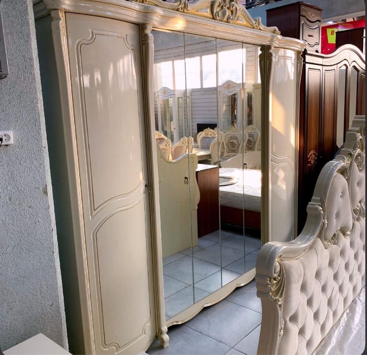 Продается спальная мебель