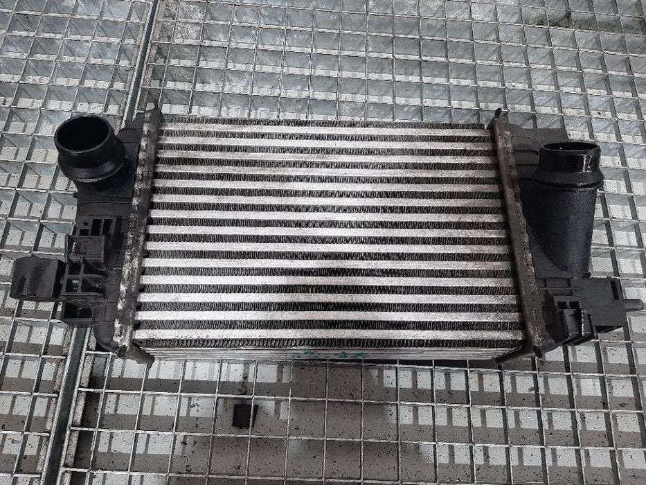 intercooler 1.3 cdti  opel meriva b 13283252
