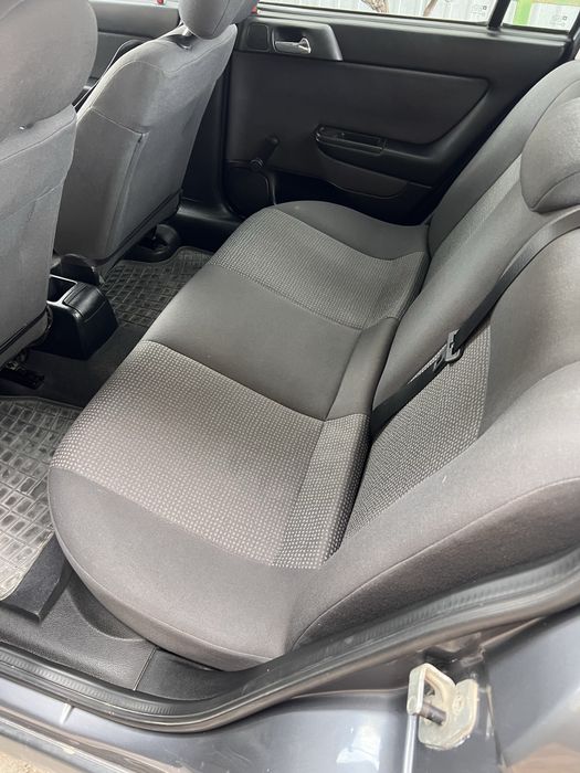Vand ASTRA CLASIC 1.4 benzina