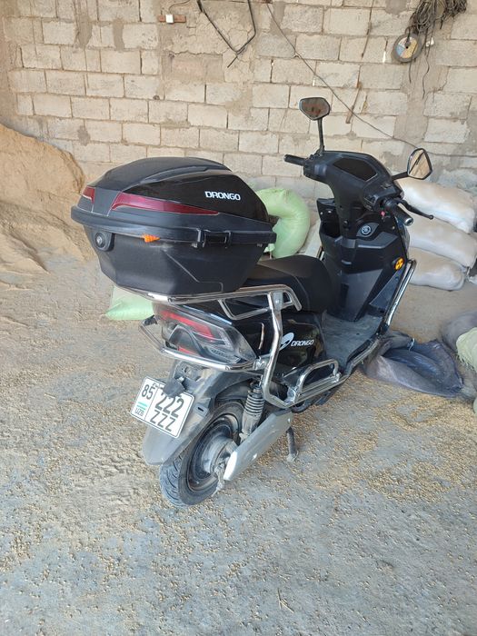 Skuter sotiladi arzon