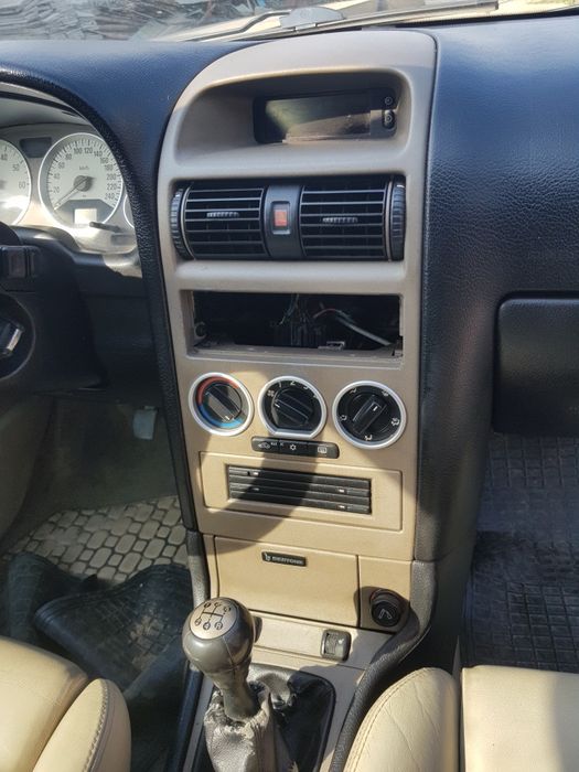 Орел Астра Бертене 2.2 Opel Astra G Bertone 2.2 на части