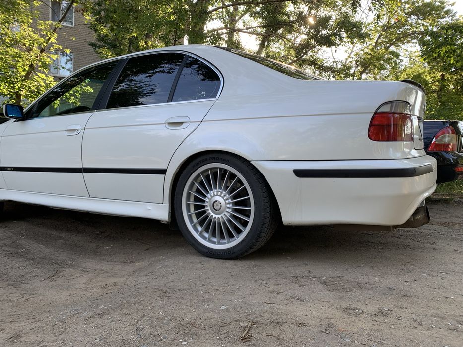 Продам диски R18 5x120