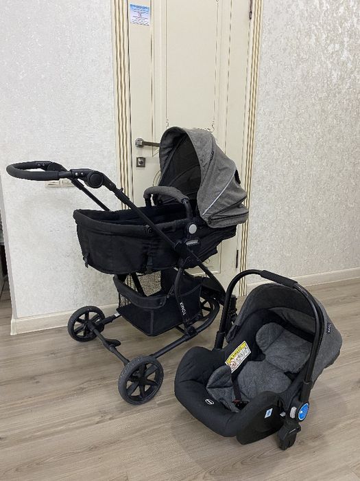 Продам коляску Tomix