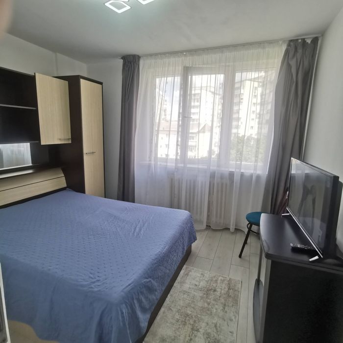 Inchiriez Apartment 3 Camere