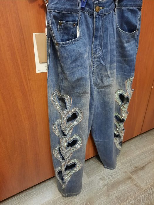 Джинсы Новые, классные!