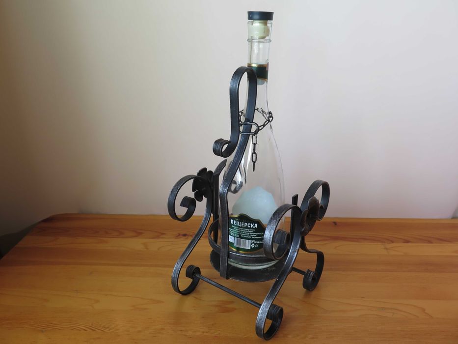 Декантер,поставка за

бутилка,ковано желязо