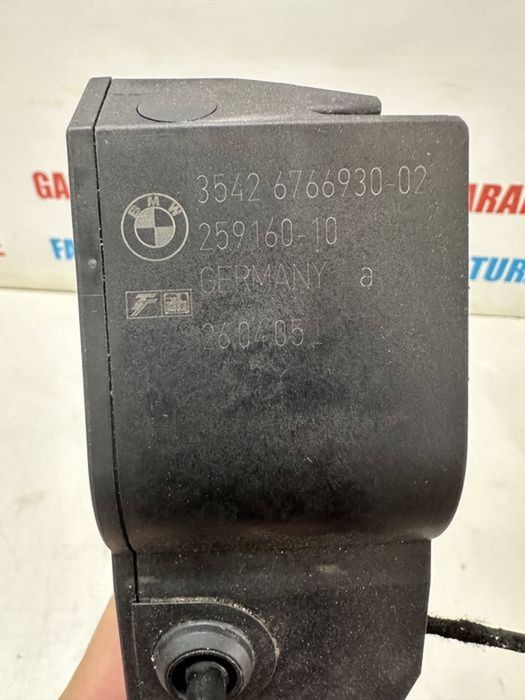 Pedală accelerație pompă apă auxiliara BMW Seria 1 E81 E87