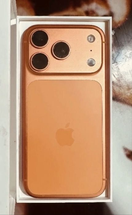Iphone17pro 256gb 99%battery, няма забележки външни.