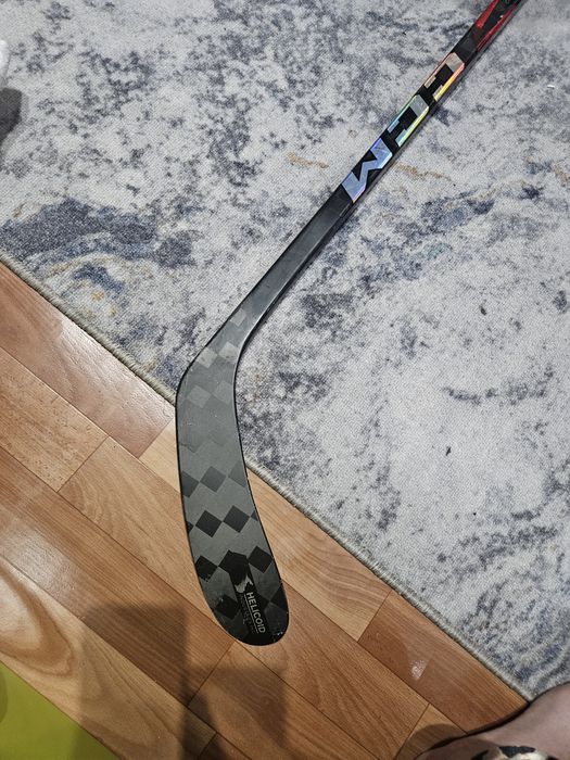 Клюшка хоккейная