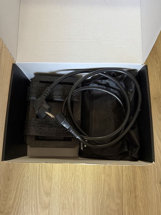Premium Захранване Corsair RM1000x (1000W) 80+ Gold – С ГАРАНЦИЯ до 2032 г.! + допълнителни кабели
