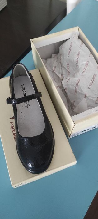 Туфли школьные новые 36р