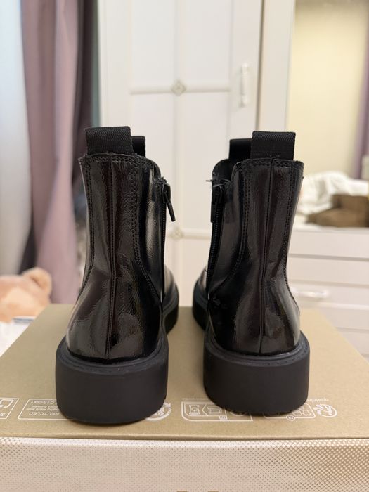 Боти Zara детски 34 номер