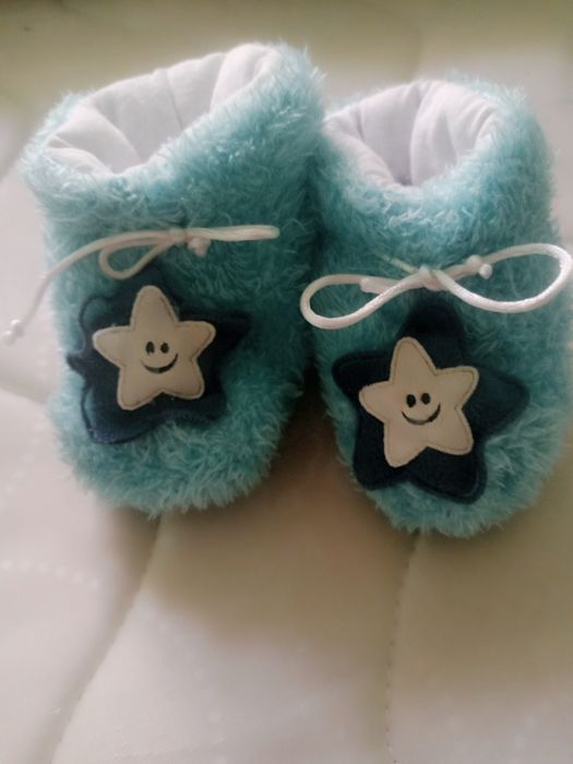 Oʻgʻil bolalar uchun issiq uy oyoq kiyimi