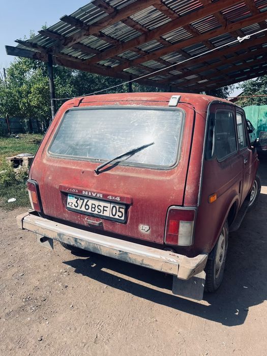 Нива в хорошем состоянеи