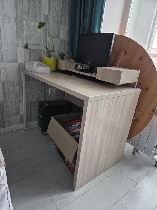 Комьютерный стол