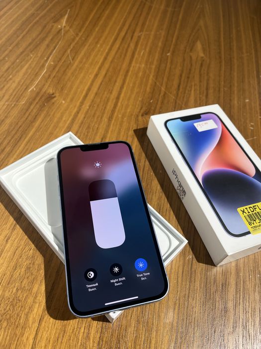 Айфон 14 128гб.