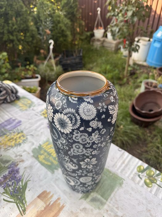Вазы керамические