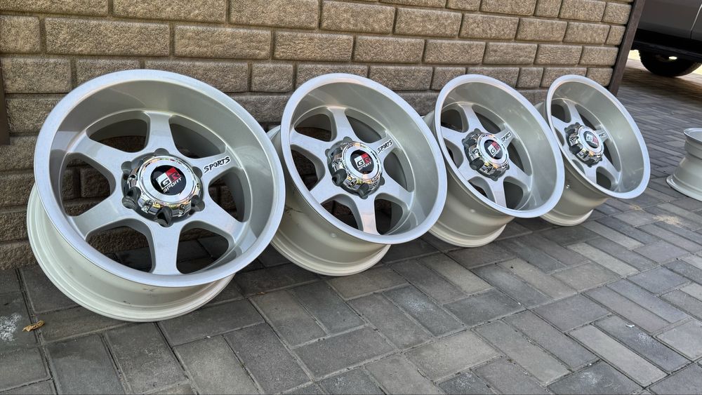 Prado 95. Диски .6x139.7. Pajero. R16. Delica.