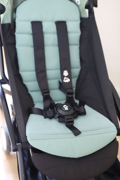 Carucior Babyzen Yoyo 2 Peppermint cu accesorii