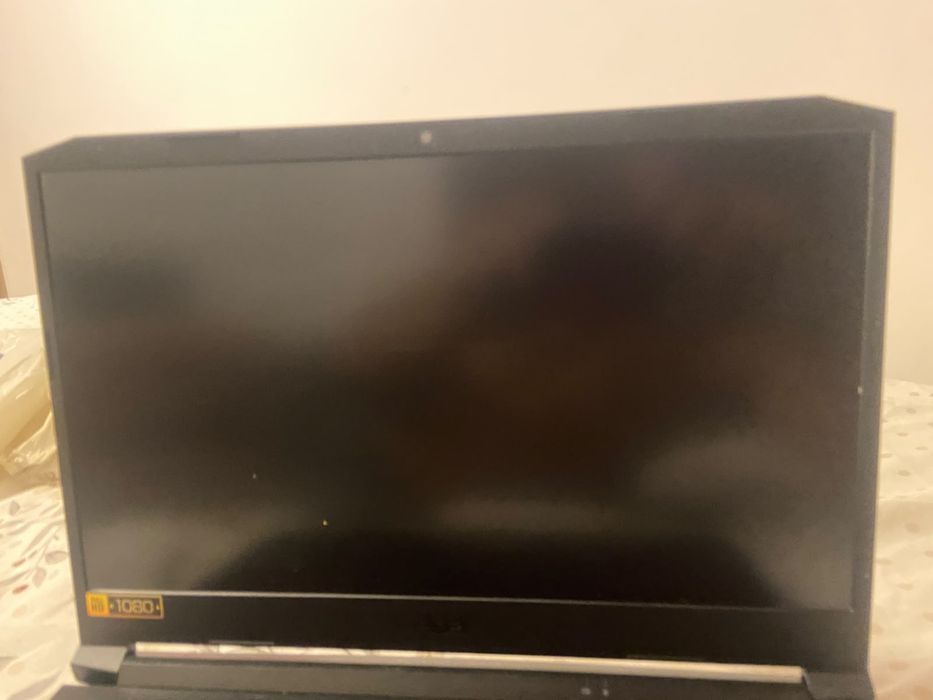 Laptop gaming acer nitro 5  Ssd 256 gb kingston  8gb RAM  Full HD 144hz