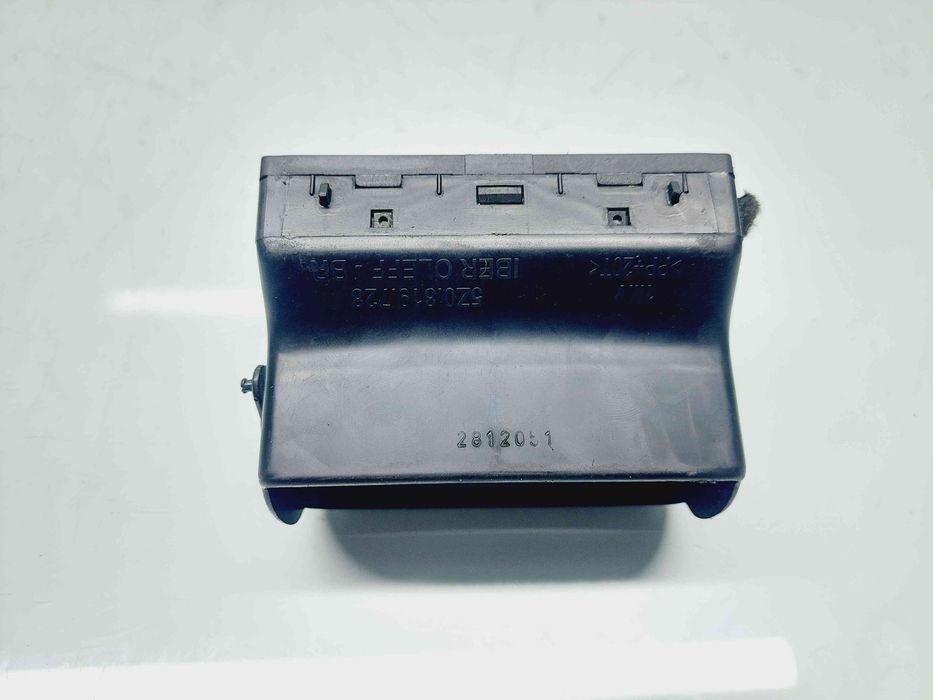 Grila aerisire centrala Volkswagen Fox (5Z1, 5Z3) [Fabr 2003-2011] 5