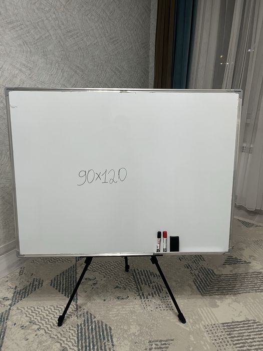 маркерная доска , школьная доска