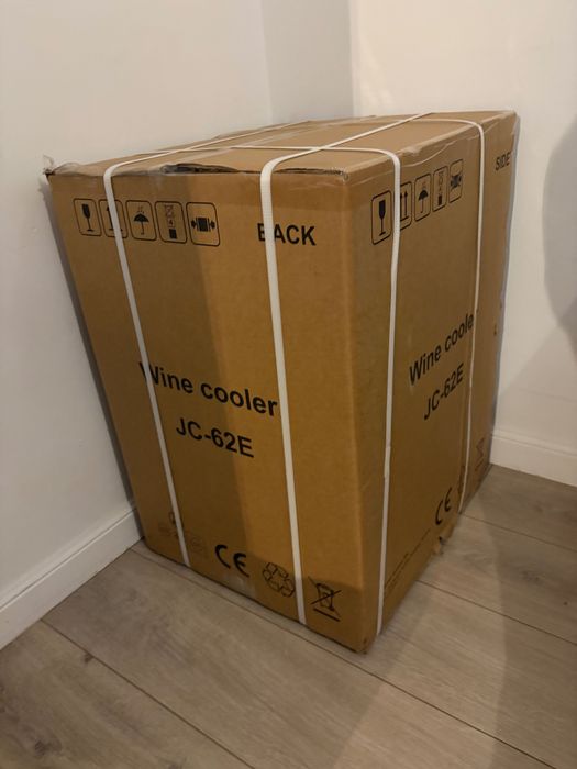 Răcitor vinuri JC-62E