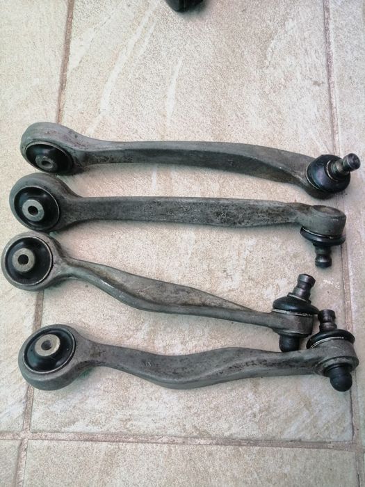 Vand brate superioare originale audi a4 b7. Set 4