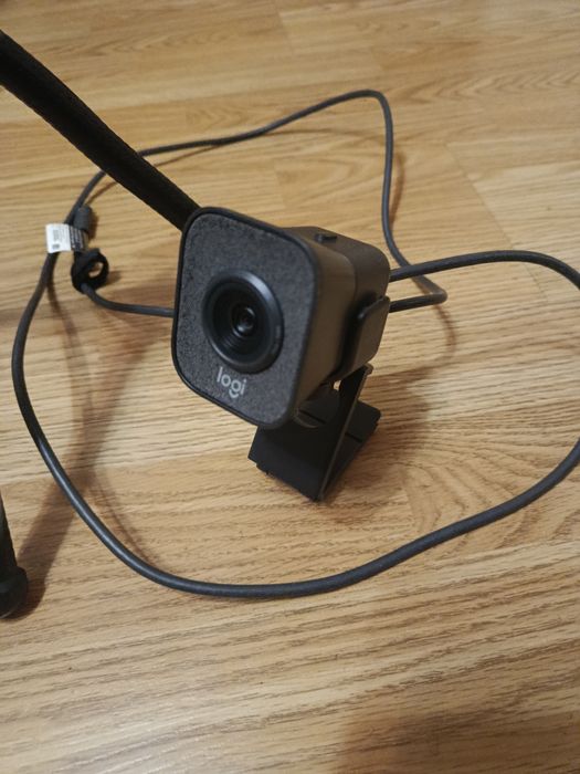 Веб-камера logitech streamcam gray webcam