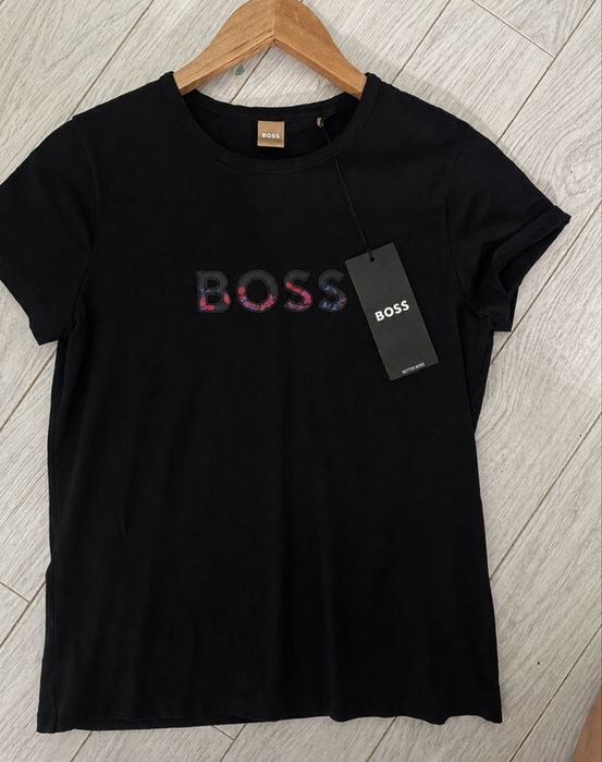 Дамска тениска Boss