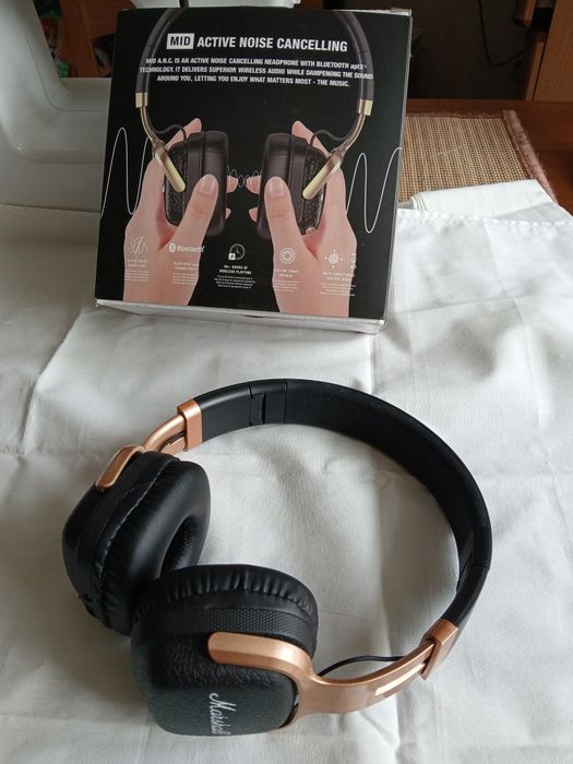 Продам наущники Marshall
