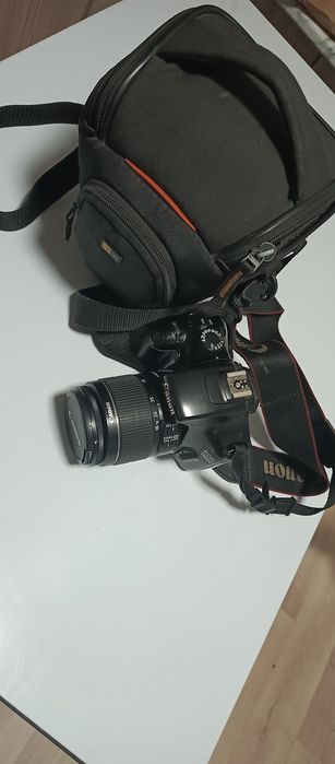 Фотоаппарат Canon 1100D