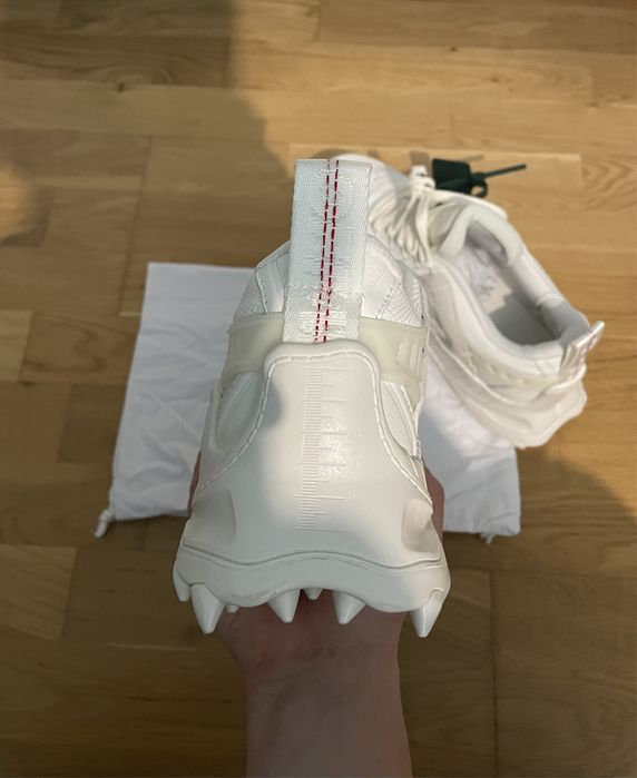 Off-White ODSY-1000