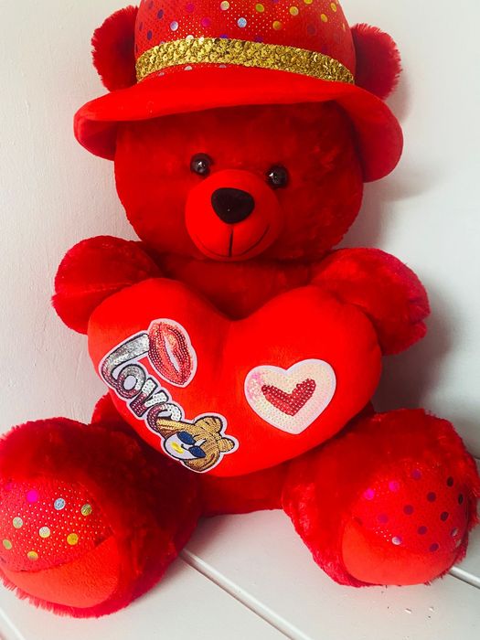 Plush ursuleț roșu