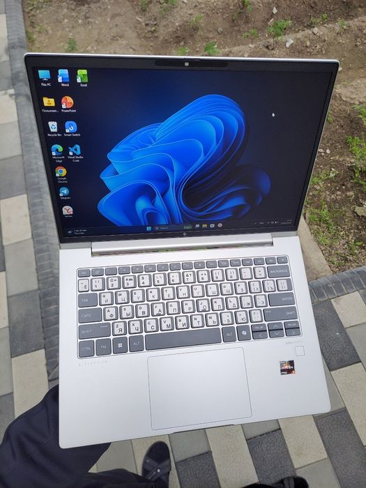 HP EliteBook 645 G11 | Ryzen 5 Pro | 16GB | 512GB | Ideal holat