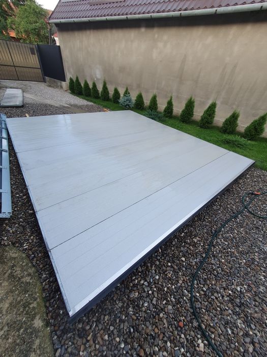 Usa sectionala 4m L×4,5m H